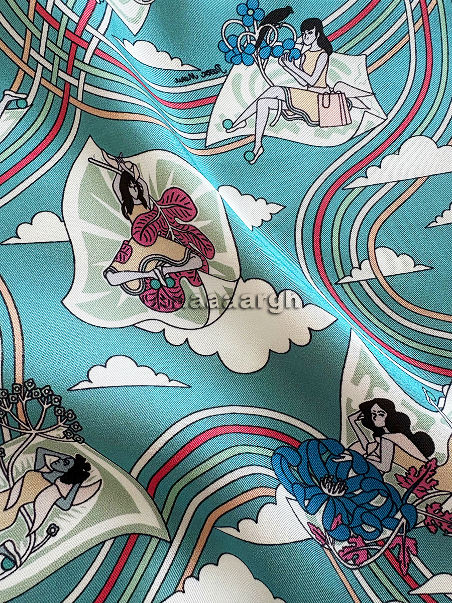 Double Faced Print Scarf Silk  - Luxury Bags Hong Kong reseña y precio