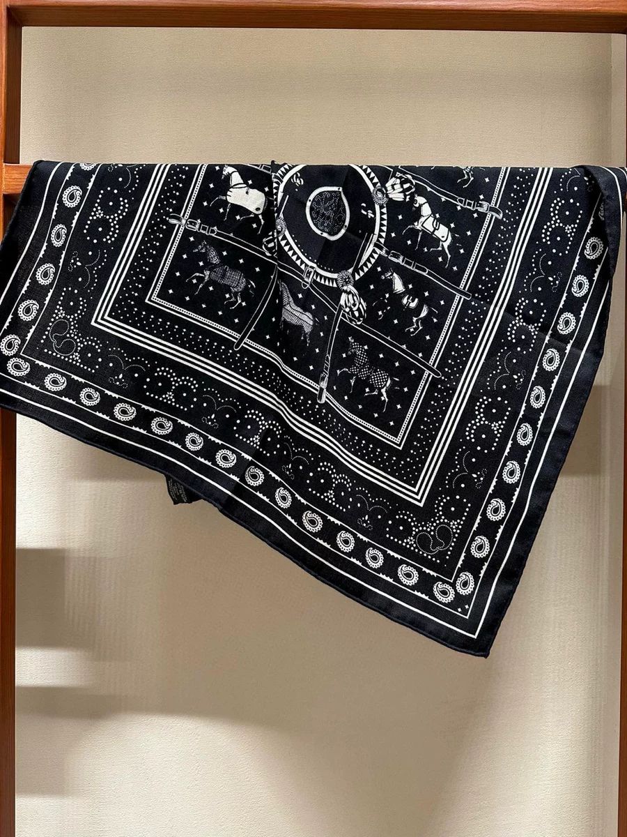Black Soft Scarf Luxury Silk W - Luxury Bags Hong Kong reseña y precio