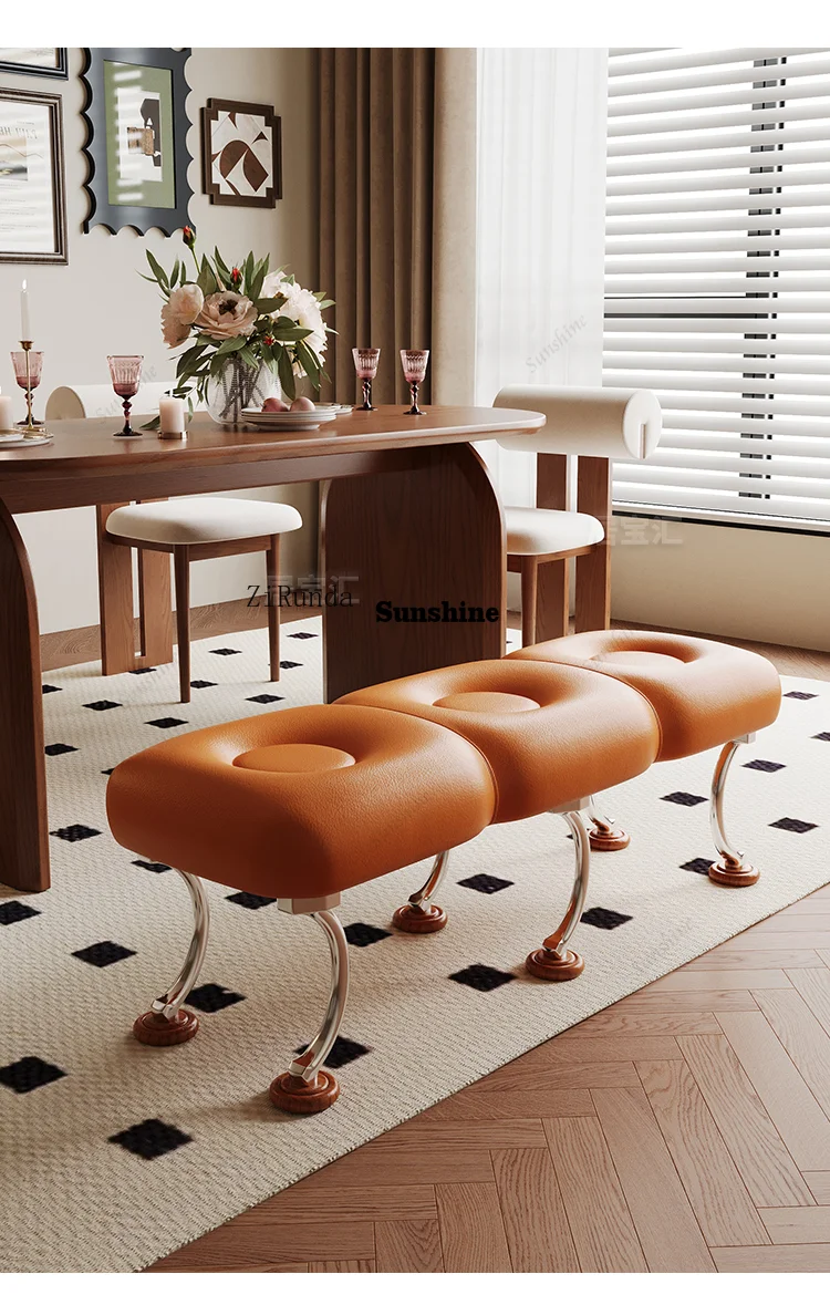 Retro shoe changing stool entr - Luxury Bags Entry reseña y precio