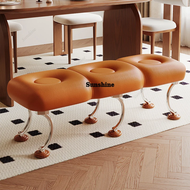 Retro shoe changing stool entr - Luxury Bags Entry reseña y precio
